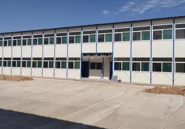 襄陽地區(qū)，工地住人鋼結(jié)構(gòu)活動板房的優(yōu)勢條件是什么？